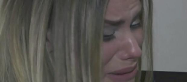 El momento más duro de la vida de María Lapiedra. El momento más duro de la vida de María Lapiedra.