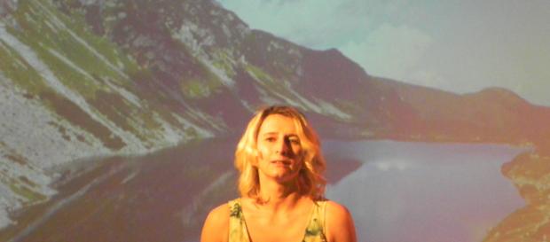 Justyna Chojnacka w spektaklu 'Góry' w reżyserii Elżbiety Baran (fot. Krzysztof Krzak) Justyna Chojnacka w spektaklu 'Góry' w reżyserii Elżbiety Baran (fot. Krzysztof Krzak)