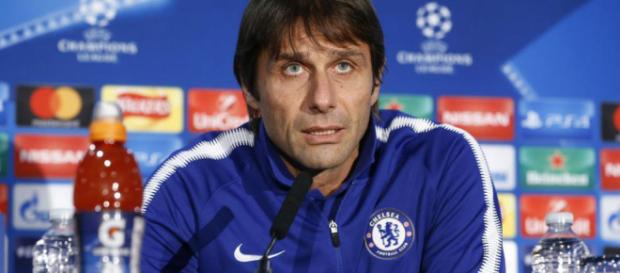 ''No veo la diferencia entre mí y otros entrenadores aquí'' dijo Conte ''No veo la diferencia entre mí y otros entrenadores aquí'' dijo Conte