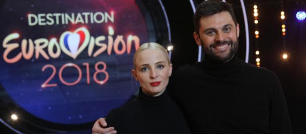 C'est le duo "Madame Monsieur" qui représentera la France à l'Eurovision en mai 2018 (Crédit photo : Gilles Scarella - FTV) C'est le duo "Madame Monsieur" qui représentera la France à l'Eurovision en mai 2018 (Crédit photo : Gilles Scarella - FTV)
