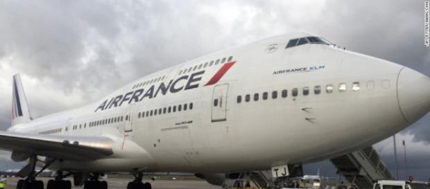 El último vuelo de un avión que va al cementerio.- cnn.com El último vuelo de un avión que va al cementerio.- cnn.com