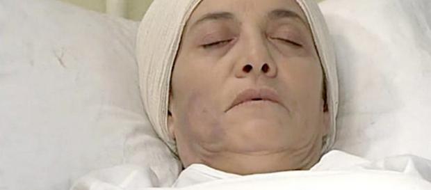 Una Vita, trame spagnole: Fabiana avrà un bruttissimo incidente Una Vita, trame spagnole: Fabiana avrà un bruttissimo incidente