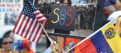 Venezuela se ha convertido en la nación con el mayor número de peticiones de asilo a Estados Unidos (vía el venezolanonews.com)