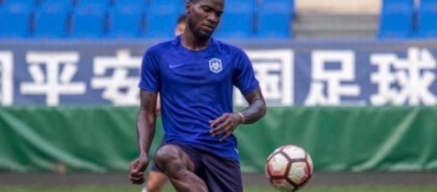 Brown Ideye se une al Málaga en transferencia Brown Ideye se une al Málaga en transferencia
