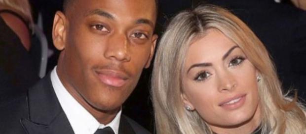 D'après les rumeurs, Mélanie Da Cruz serait enceinte de deux mois du footballeur Anthony Martial D'après les rumeurs, Mélanie Da Cruz serait enceinte de deux mois du footballeur Anthony Martial