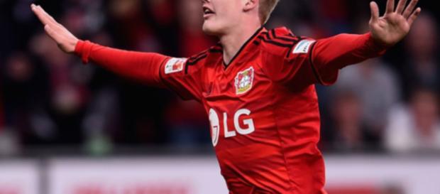 El jugador de Bayer Leverkusen dice que es posible un nuevo contrato con el equipo alemán El jugador de Bayer Leverkusen dice que es posible un nuevo contrato con el equipo alemán