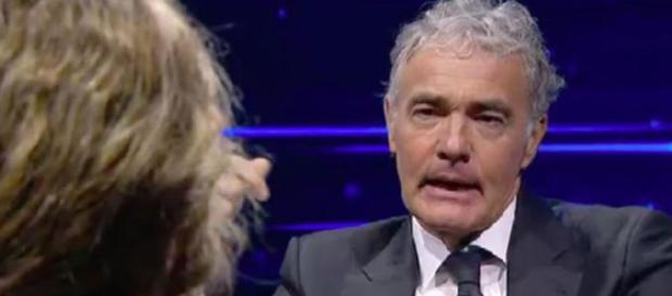Massimo Giletti ha un malore a Non è l'Arena: diretta interrotta Massimo Giletti ha un malore a Non è l'Arena: diretta interrotta