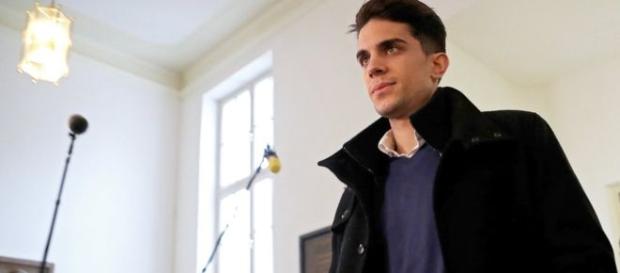 Sr. Wenergold intentó disculparse con su víctima en el tribunal, pero el Sr. Bartra se negó a mirarlo Sr. Wenergold intentó disculparse con su víctima en el tribunal, pero el Sr. Bartra se negó a mirarlo