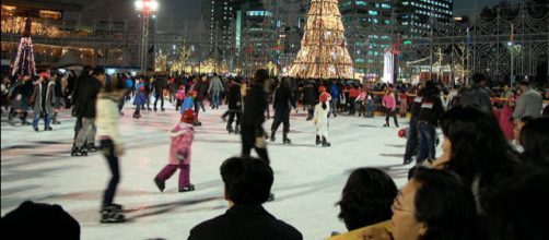 City Hall ice rink in Seoul, South Korea. - [Image credit – LWY, Wikimedia Commons]