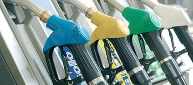 Giave: benzina a 50 centesimi ed esenzione dell'Iva - forlitoday.it Giave: benzina a 50 centesimi ed esenzione dell'Iva - forlitoday.it