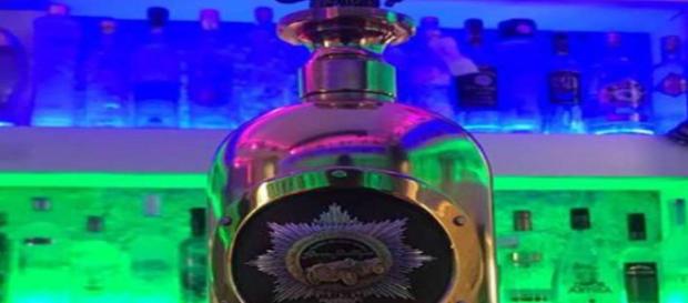 La botella de vodka más cara del mundo fue robada de un bar La botella de vodka más cara del mundo fue robada de un bar