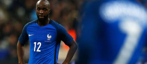 CRITIQUE : Pierre Ménès juge la piste Lassana Diarra au PSG | 90min - 90min.com