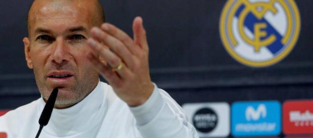 El real Madrid tiene a una semana el partido contra el PSG y Zidane tiene una estrategia El real Madrid tiene a una semana el partido contra el PSG y Zidane tiene una estrategia