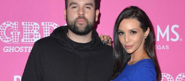 Scheana revela el correo electrónico que envió Mike Shay después de su duro ... - eonline.com Scheana revela el correo electrónico que envió Mike Shay después de su duro ... - eonline.com