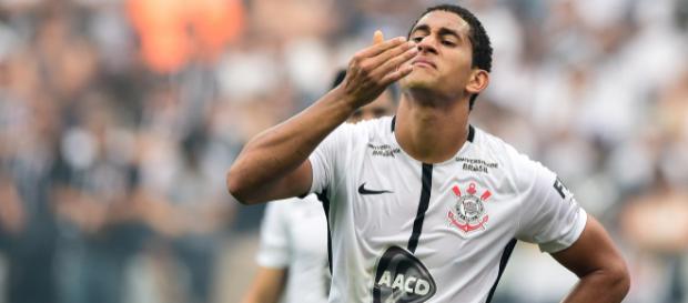 Zagueiro em atuação pelo Timão Zagueiro em atuação pelo Timão