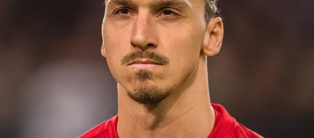 Zlatan Ibrahimovic ha sido fuertemente vinculado con LA Galaxy. Zlatan Ibrahimovic ha sido fuertemente vinculado con LA Galaxy.