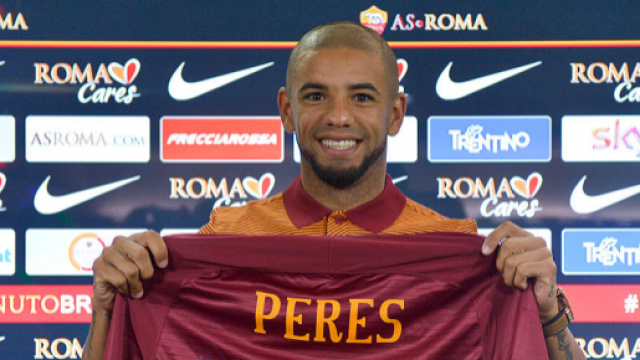 Bruno Peres, il Genoa attende una sua decisione