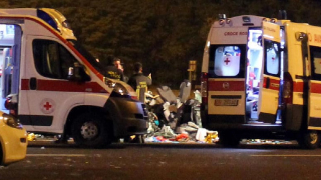 Calabria, muore ragazzo di 22 anni in un sinistro. (foto di repertorio)