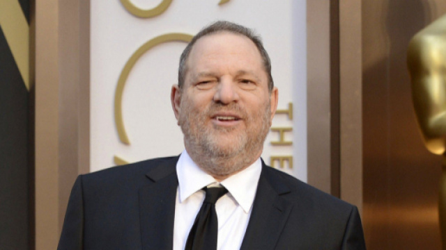 Molestie, l'ex segretaria racconta cosa accadeva nell'ufficio di Weinstein
