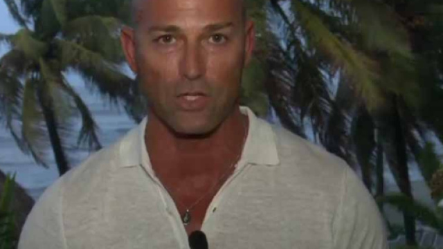 Stefano De Martino massacrato da Bettarini