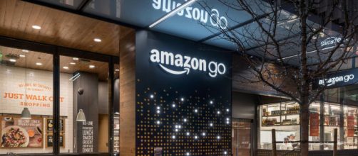 Il primo supermesket Amazon Go apre a Seattle