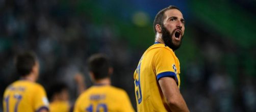 Juventus, i bianconeri celebrano la vittoria ottenuta contro l'Atalanta