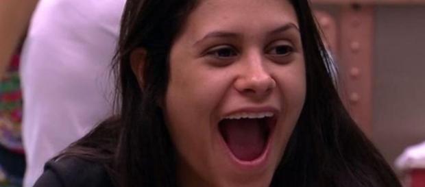 Ana Paula contou histórias picantes para os outros participantes do BBB 18 durante a madrugada. Ana Paula contou histórias picantes para os outros participantes do BBB 18 durante a madrugada.
