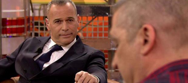 Carlos Lozano estrena sección en 'Sálvame' como defensor del pueblo Carlos Lozano estrena sección en 'Sálvame' como defensor del pueblo