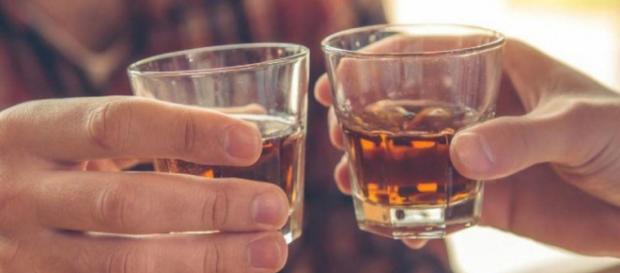 Festejos elevan consumo de alcohol e intoxicación - com.pa Festejos elevan consumo de alcohol e intoxicación - com.pa