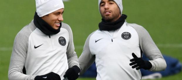 Neymar opinó ante la inminente salida de PSG de Lucas Moura Neymar opinó ante la inminente salida de PSG de Lucas Moura
