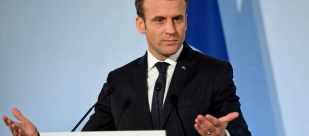 Pourquoi Macron veut un plan de départs volontaires pour 120 000 ... - leparisien.fr Pourquoi Macron veut un plan de départs volontaires pour 120 000 ... - leparisien.fr