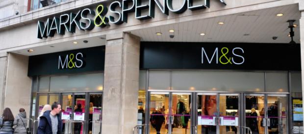 Seis tiendas cerrarán en abril, incluyendo Birkenhead, Bournemouth y Durham. Seis tiendas cerrarán en abril, incluyendo Birkenhead, Bournemouth y Durham.