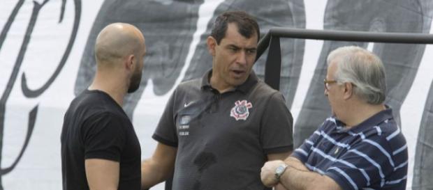 Timão pode ter novo reforço ao longo do ano. Timão pode ter novo reforço ao longo do ano.