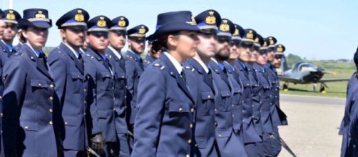 Concorso Aeronautica 2018 bando ufficiale in scadenza requisiti