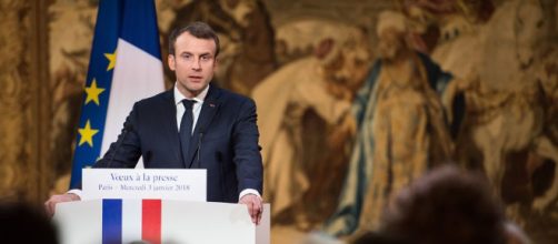 Emmanuel Macron et les "off" : faites ce que je dis, pas ce que je ... - closermag.fr