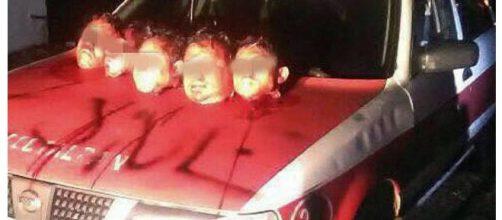 Le cinque teste ritrovate sul cofano di un taxi a Tlacotaplan