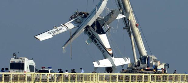 Al menos cinco muertos tras la caída de un hidroavión en Shanghai ... - informemendoza.com Al menos cinco muertos tras la caída de un hidroavión en Shanghai ... - informemendoza.com