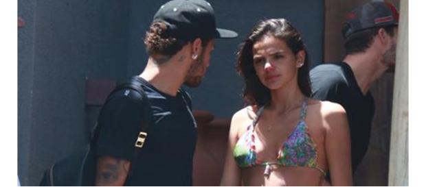 Casal "Brumar" aproveitou para curtir o último dia do craque em Fernando de Noronha (Imagem: AgNews). Casal "Brumar" aproveitou para curtir o último dia do craque em Fernando de Noronha (Imagem: AgNews).