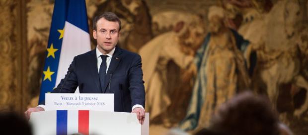 Emmanuel Macron et les "off" : faites ce que je dis, pas ce que je ... - closermag.fr Emmanuel Macron et les "off" : faites ce que je dis, pas ce que je ... - closermag.fr