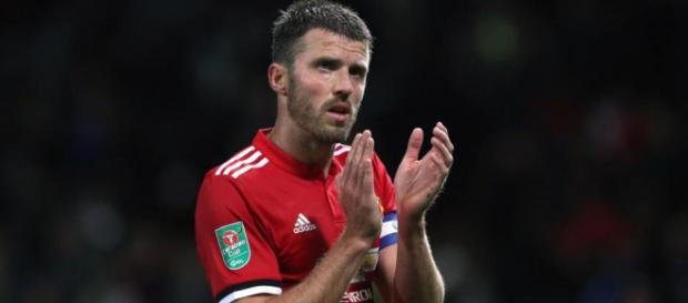 Michael Carrick muestra clase con mensaje a David Silva Michael Carrick muestra clase con mensaje a David Silva
