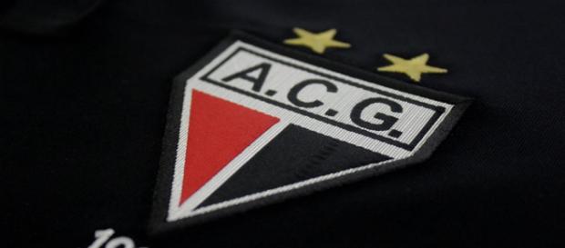 O Dragão fechou com o volante Rodrigo, ex-palmeiras e Sport O Dragão fechou com o volante Rodrigo, ex-palmeiras e Sport