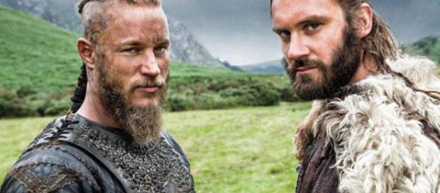 Ragnar e Rollo na série ''Vikings'' Ragnar e Rollo na série ''Vikings''