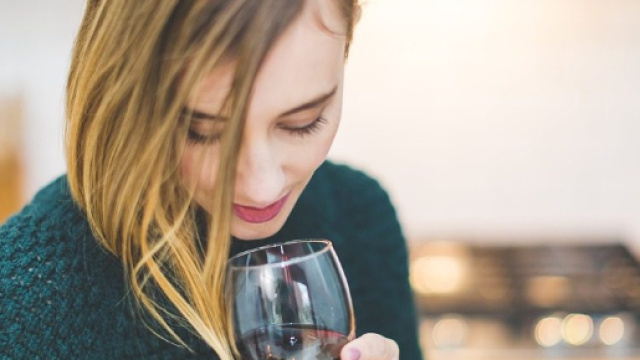 Alcol responsabile dei tumori: lo studio inglese