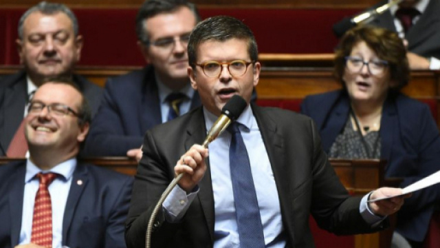 Qui est Luc Carvounas, candidat à la tête du PS ?