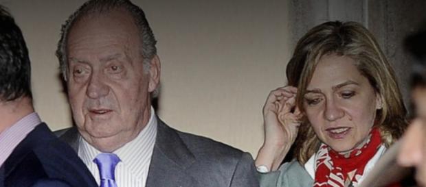 El rey Juan Carlos I con su hija la infanta Cristina El rey Juan Carlos I con su hija la infanta Cristina