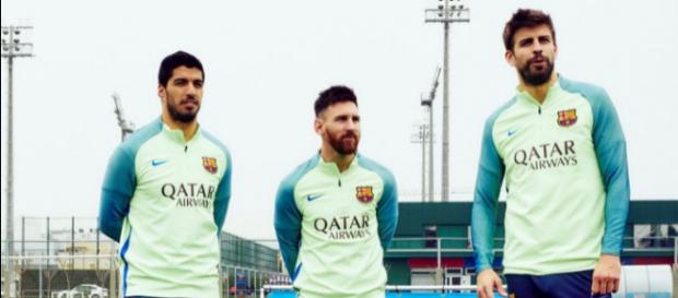 Luis Suárez, Leo Messi y Gerard Piqué durante un entrenamiento Luis Suárez, Leo Messi y Gerard Piqué durante un entrenamiento