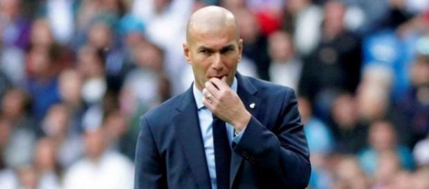 Mercato : Une énorme piste s'envole pour le Real Madrid ! Mercato : Une énorme piste s'envole pour le Real Madrid !