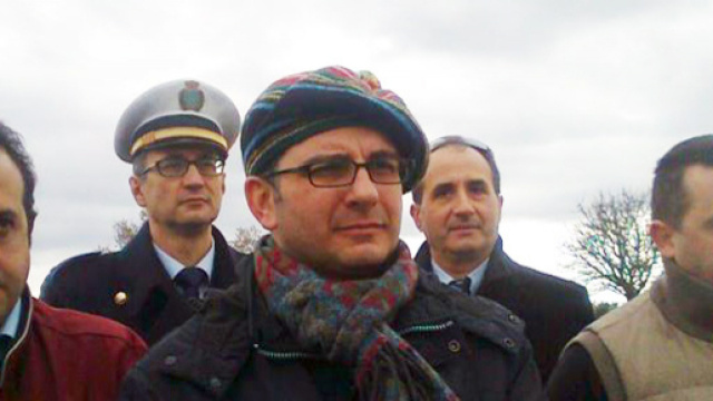 Michele Gianni (al centro) leader dell'opposizione a Solarino