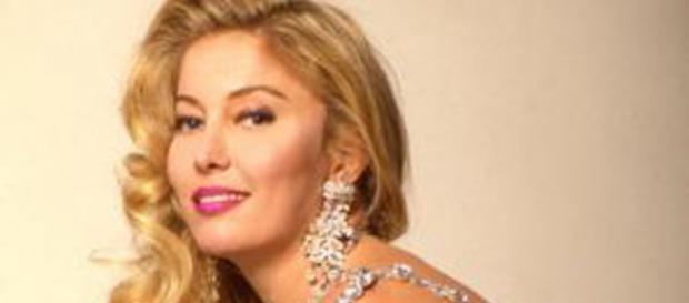 Moana Pozzi è deceduta 24 anni fa a Lione Moana Pozzi è deceduta 24 anni fa a Lione