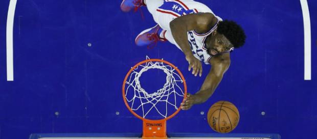 NBA : Joel Embiid, un pivot monté en graine - Libération - liberation.fr NBA : Joel Embiid, un pivot monté en graine - Libération - liberation.fr
